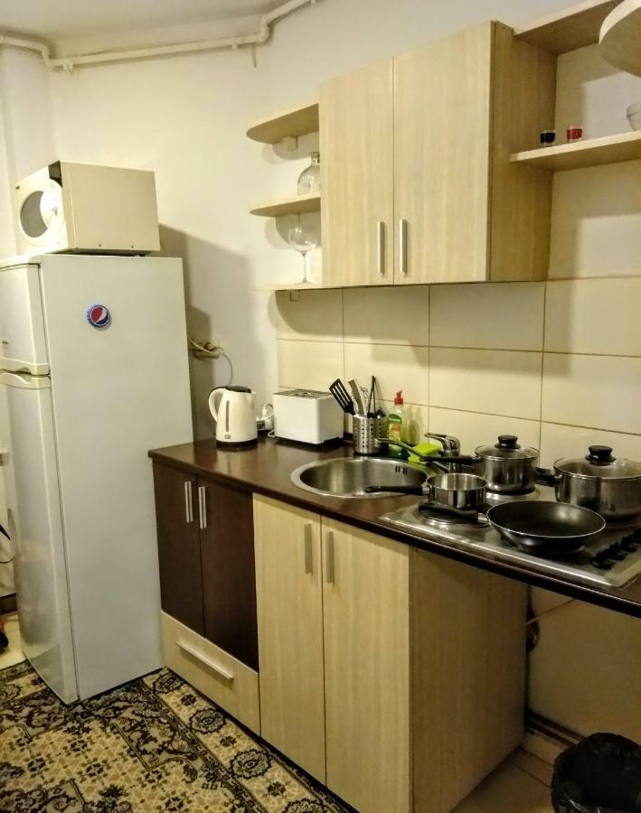 Cozy Downtown Oasis Apartment Bucureşti Exterior foto
